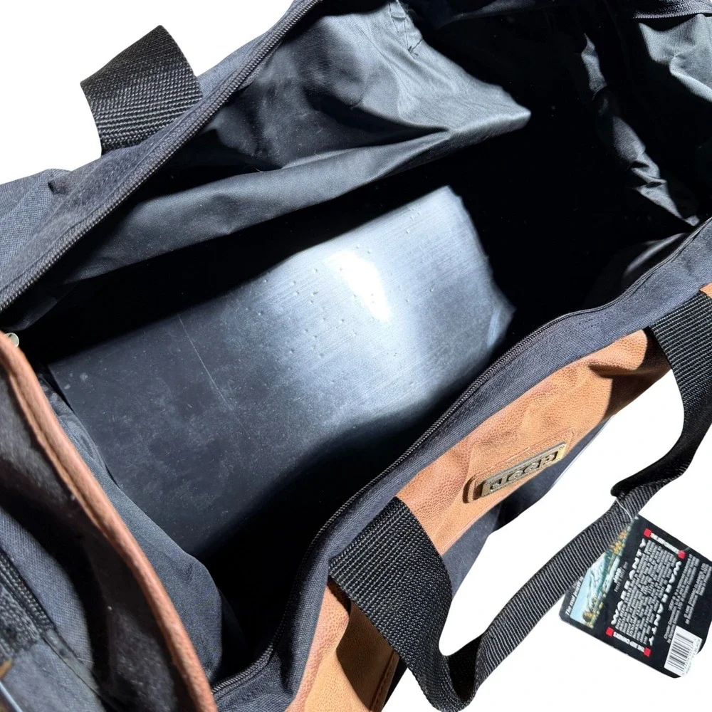 Jeep Travel Luggage Duffel Garment Bag Black Canvas‎ Weekend Overnight